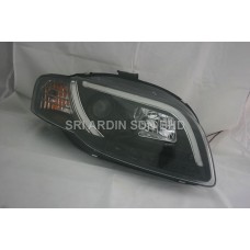 AUDI A4 B7 05-08 Black Projector Head Lamp Light w Bar